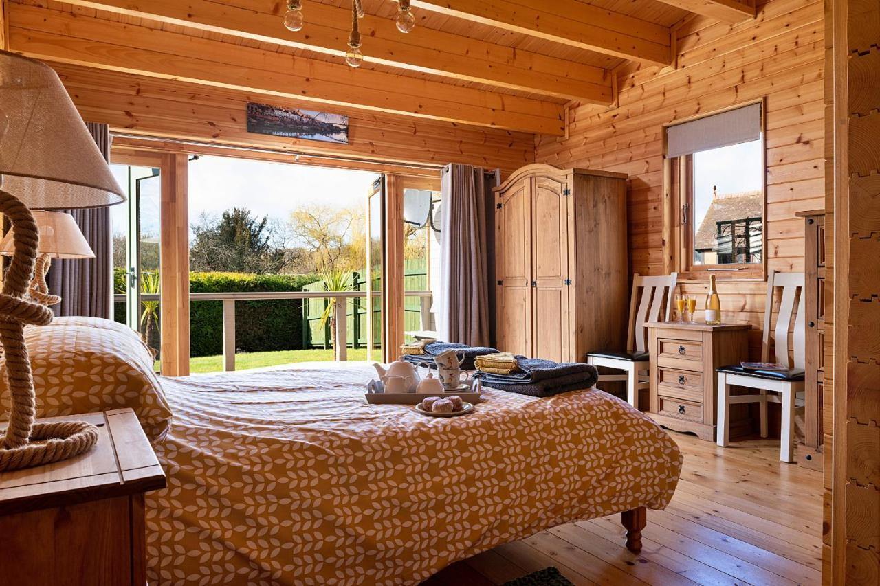 Finest Retreats - Garden Lodge Крейвън Армс Екстериор снимка