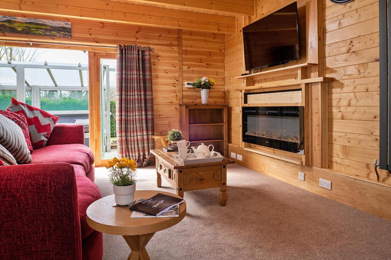 Finest Retreats - Garden Lodge Крейвън Армс Екстериор снимка